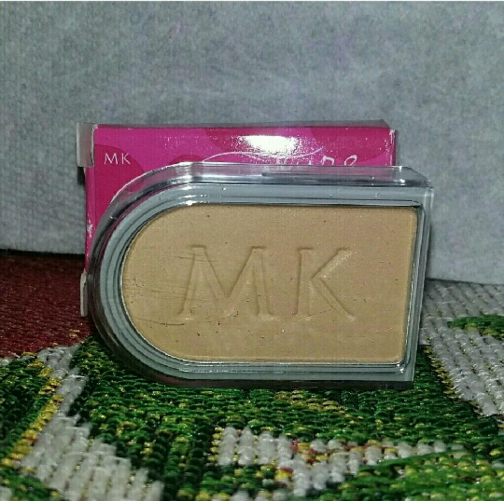 Mary Kay Bamboo eyeshadow